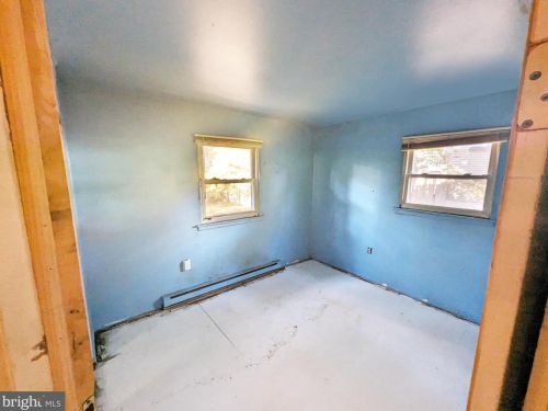 310 Carolina Trl, Browns Mills NJ  08015-5306 exterior