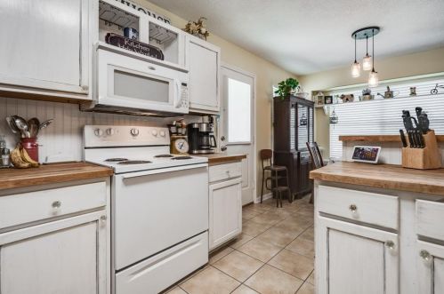 11210 Amber Park Dr, Conroe TX 77303-4371 exterior