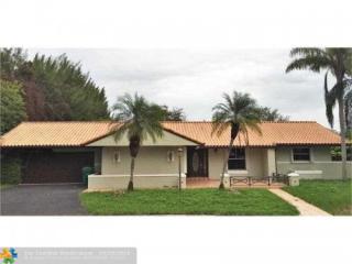 8330 81st Ln, Miami, FL 33143-6633
