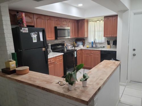 2840 14th St, Boynton Beach, FL 33426-8038