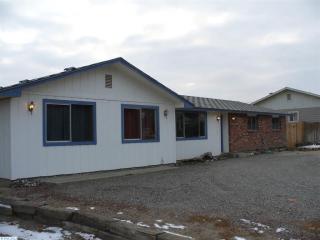 3723 Date St, Kennewick WA  99337-5838 exterior