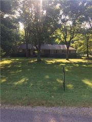 708 Vosswood Dr, Nashville, TN 37205-3114