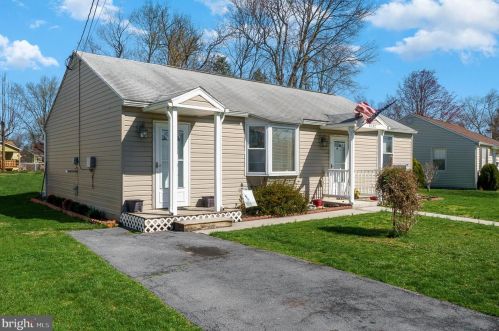 4032 Cherokee Ave, Camp Hill, PA 17011-7805