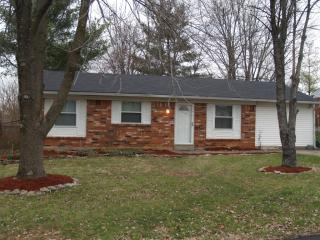 11403 Center Hill Ct, Louisville, KY 40241-1320