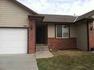 506 Stonedale Dr, Manhattan KS  66503-0325 exterior