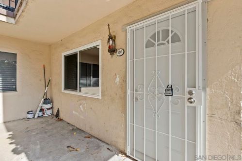 128 33rd St, San Diego CA  92102-4307 exterior