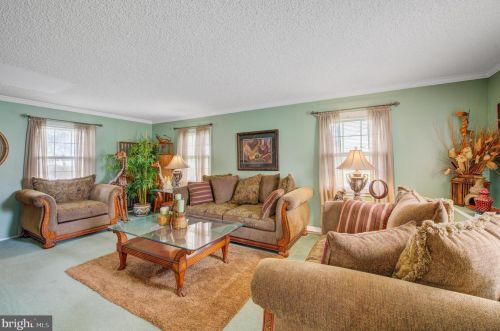 21 Tiffany Ln, Willingboro NJ  08046-3856 exterior