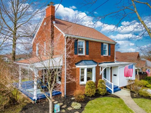 342 7th St, Hermitage, PA 16150-1910