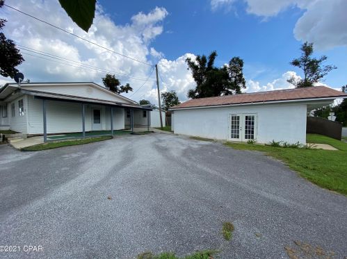 2487 3 Ave, Alford FL  32420-6847 exterior