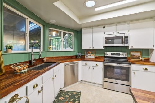 218 Sandalwood Ct, Vacaville CA  95687-5238 exterior