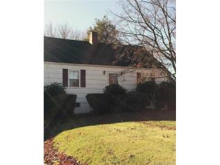 1493 Dunbar Hill Rd, New Haven, CT 06514-1206