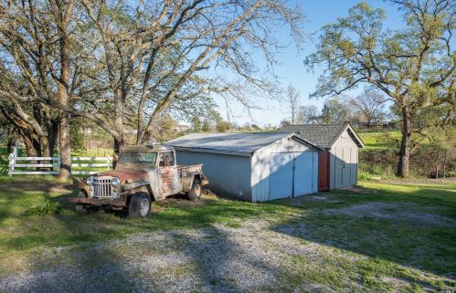 1983 Olivet Rd, Santa Rosa CA  95401-3810 exterior