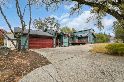14393 Sun Forest Dr, Lake Wildwood, CA 95946-9139