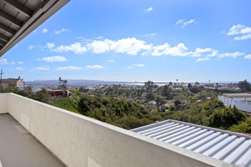 3136 Geronimo Ave, San Diego CA 92117-6244 exterior