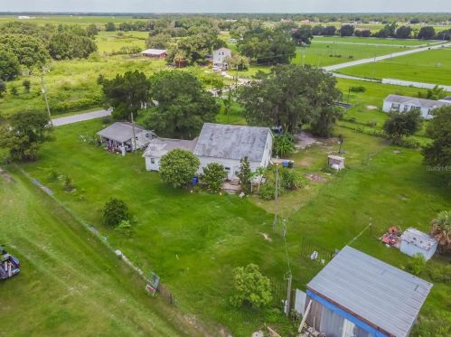 15621 Carlton Lake Rd, Wimauma FL  33598-5401 exterior