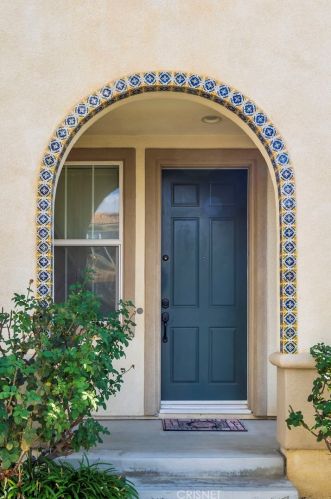 28921 Mirada Circulo, Santa Clarita, CA 91354-1589