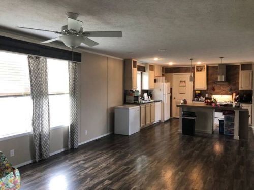 259 Winchester Trl, Goshen, IN 46526-6128