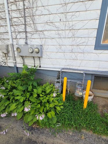 126 Garden St, Poughkeepsie, NY 12601-1932