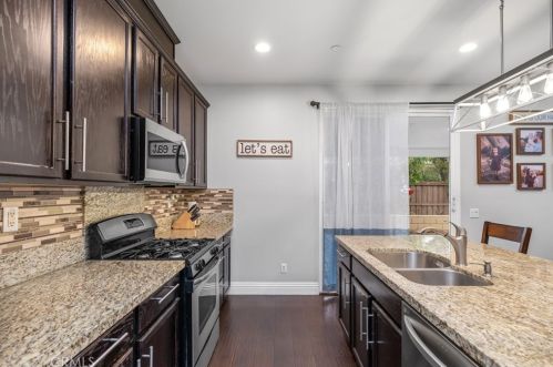 3796 Vine Maple Rd, San Bernardino CA  92407-9020 exterior