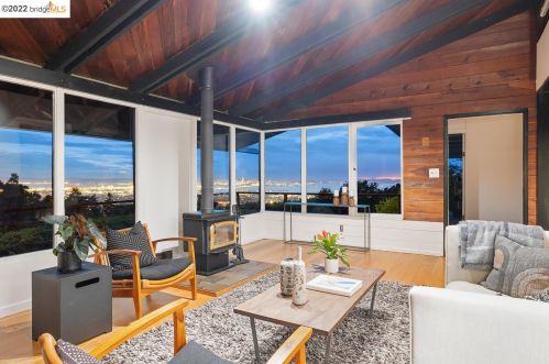 490 Panoramic Way, Berkeley CA 94704-2540 exterior