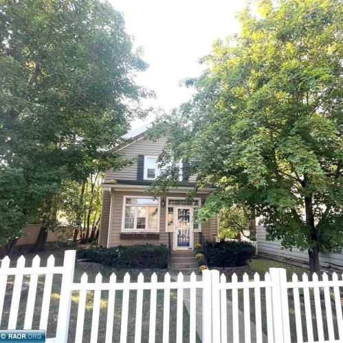 420 Jones St, Fayal, MN 55734-1530