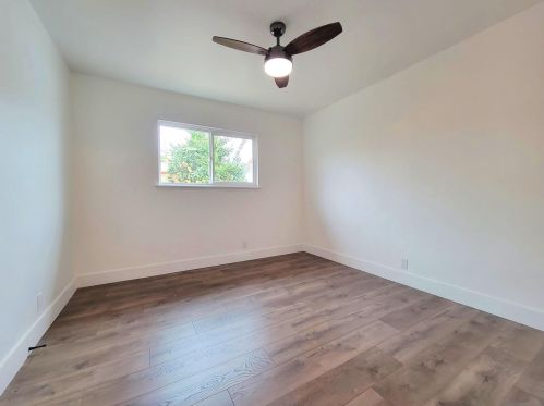 4791 Calle Los Santos, Oceanside CA  92057-5926 exterior