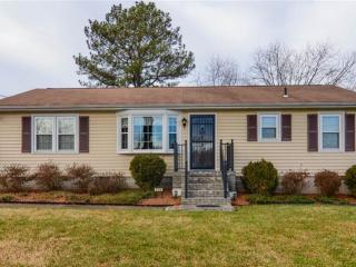 218 Forest Ave, Richmond, VA 23223-3514