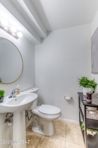 2406 Blue Diamond Dr, Tucson AZ  85718-6691 exterior