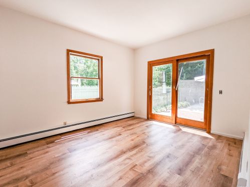 17 Torwood Ct, Huntington Station NY  11746-3811 exterior