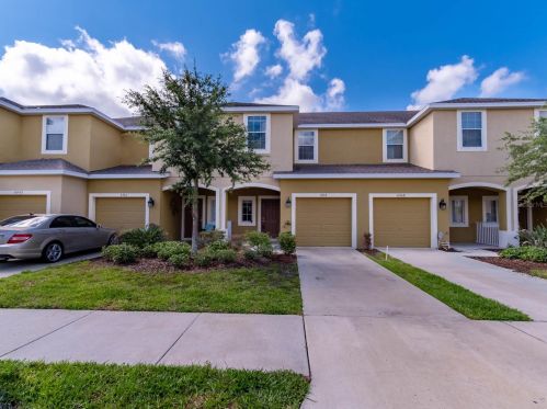 6946 Holly Heath Dr, Riverview, FL 33578-8408