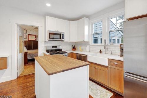 151 Parker Ave, Paterson NJ  07506-1140 exterior