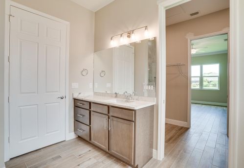 3906 58th Cir, Vero Beach FL  32966-6522 exterior