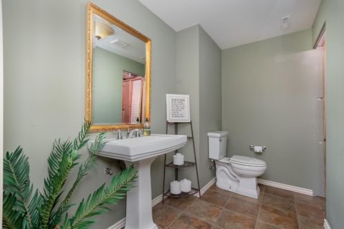 6464 Edgecliff Ter, Idlewild KY  41005-8143 exterior