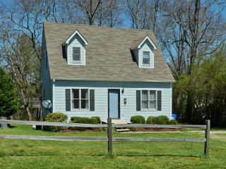 85 Baker Ave, Asheville, NC 28806-3500