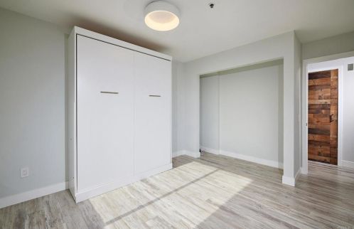 132 Mangano Cir, Encinitas CA  92024-2737 exterior
