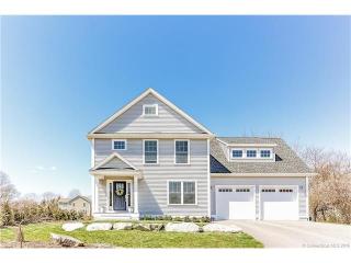 83 Hewitt Rd, Mystic, CT 06355-3023