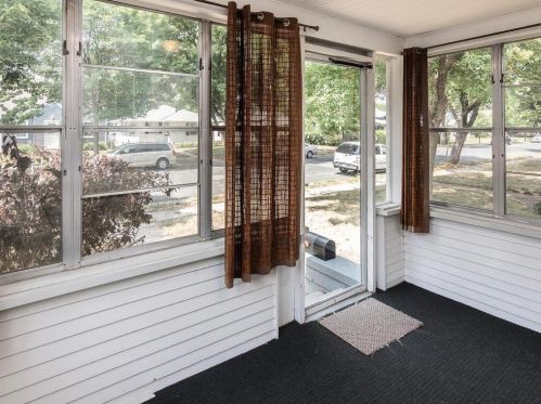331 8th Ave, South Saint Paul, MN 55075-2509
