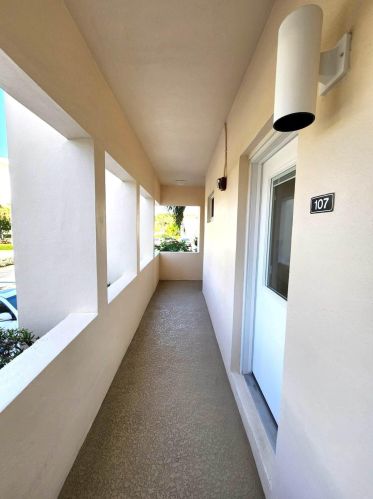 3851 Ocean Blvd, Delray Beach, FL 33483-7468