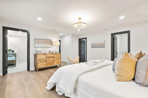 159 Westgate St, Redwood City CA  94062-2811 exterior