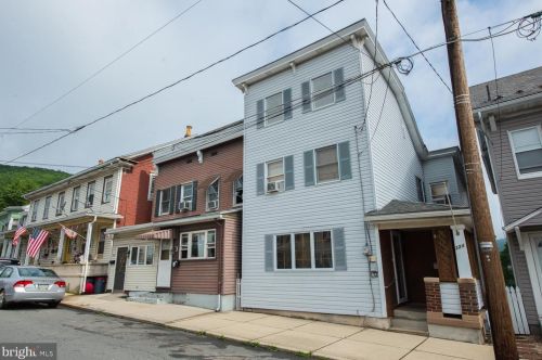 224 Center Ave, Jim Thorpe, PA 18229-1206