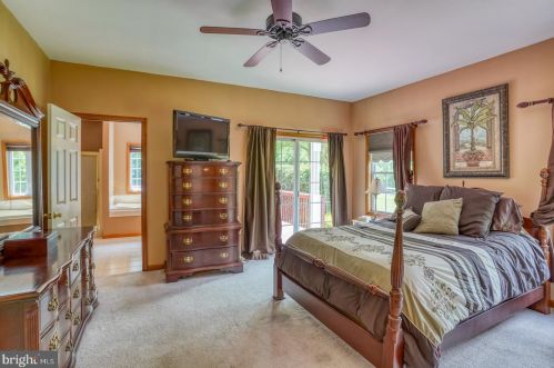 231 Crosby Knl Cir, Dover DE  19904-1098 exterior