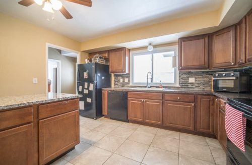 10813 Stark St, Milwaukee, WI 53225-3830