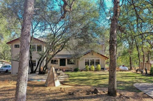 17790 Hitch Ct, Lake Wildwood CA  95946-9648 exterior