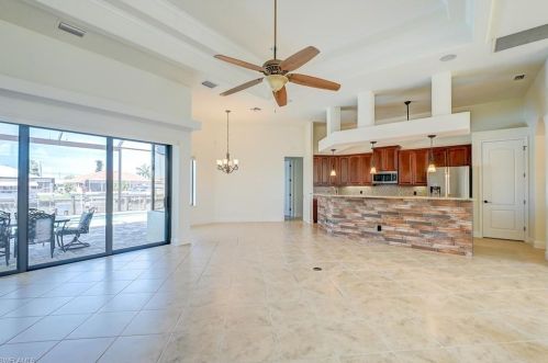 5240 20 Ave, Cape Coral FL  33990-4815 exterior