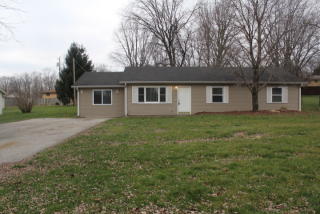 9440 Port Royal Dr, Centerton IN  46151-8345 exterior