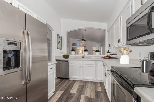 14714 Parkwood Dr, Sun City AZ  85374-4411 exterior