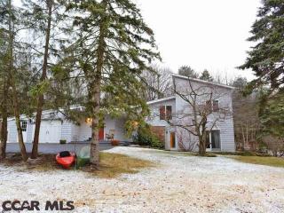 210 Miller Ln, Boalsburg, PA 16827-1355