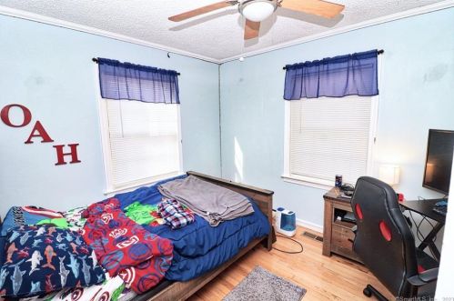 54 Barsalou Ave, Waterbury CT  06705-3514 exterior