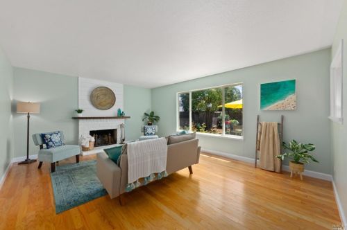 4922 Sunshine Ave, Santa Rosa, CA 95409-2660