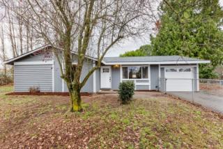 11935 8 Ave, Seattle WA  98168-2722 exterior